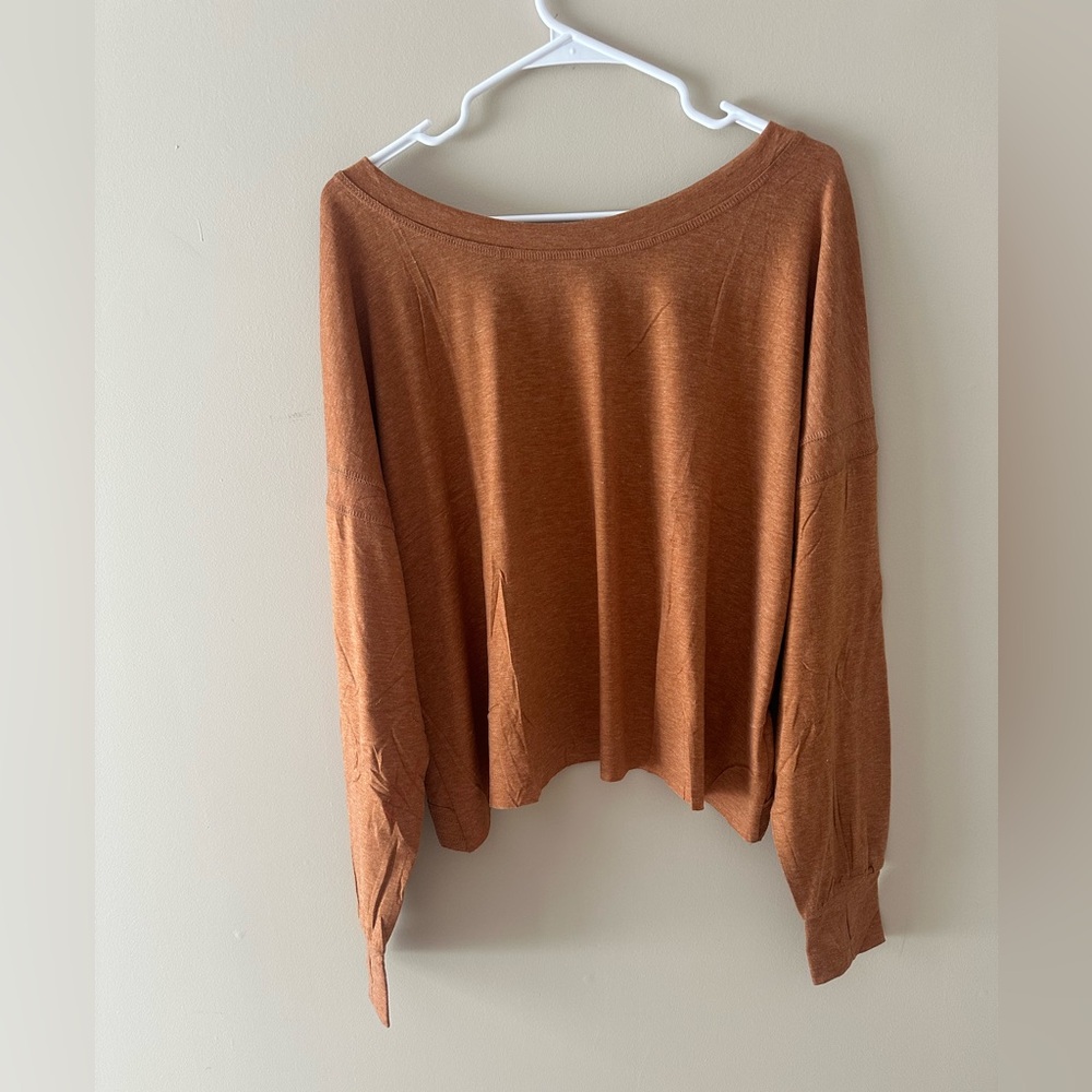 Women's Long Sleeve Backless Cutout Crewneck Sweatshirt workout top brown size L